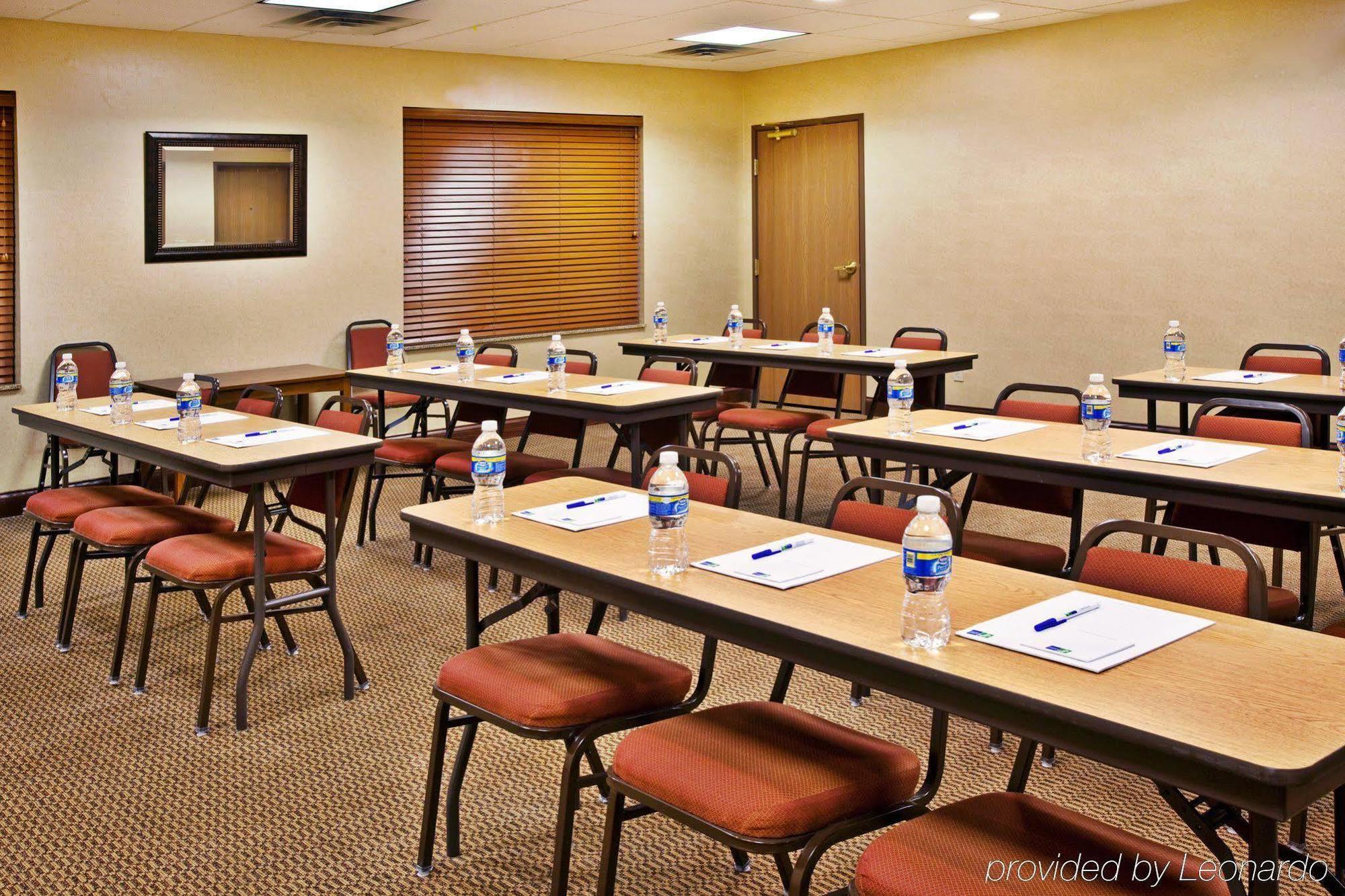 Holiday Inn Express & Suites Jacksonville By Ihg South Jacksonville Exterior foto