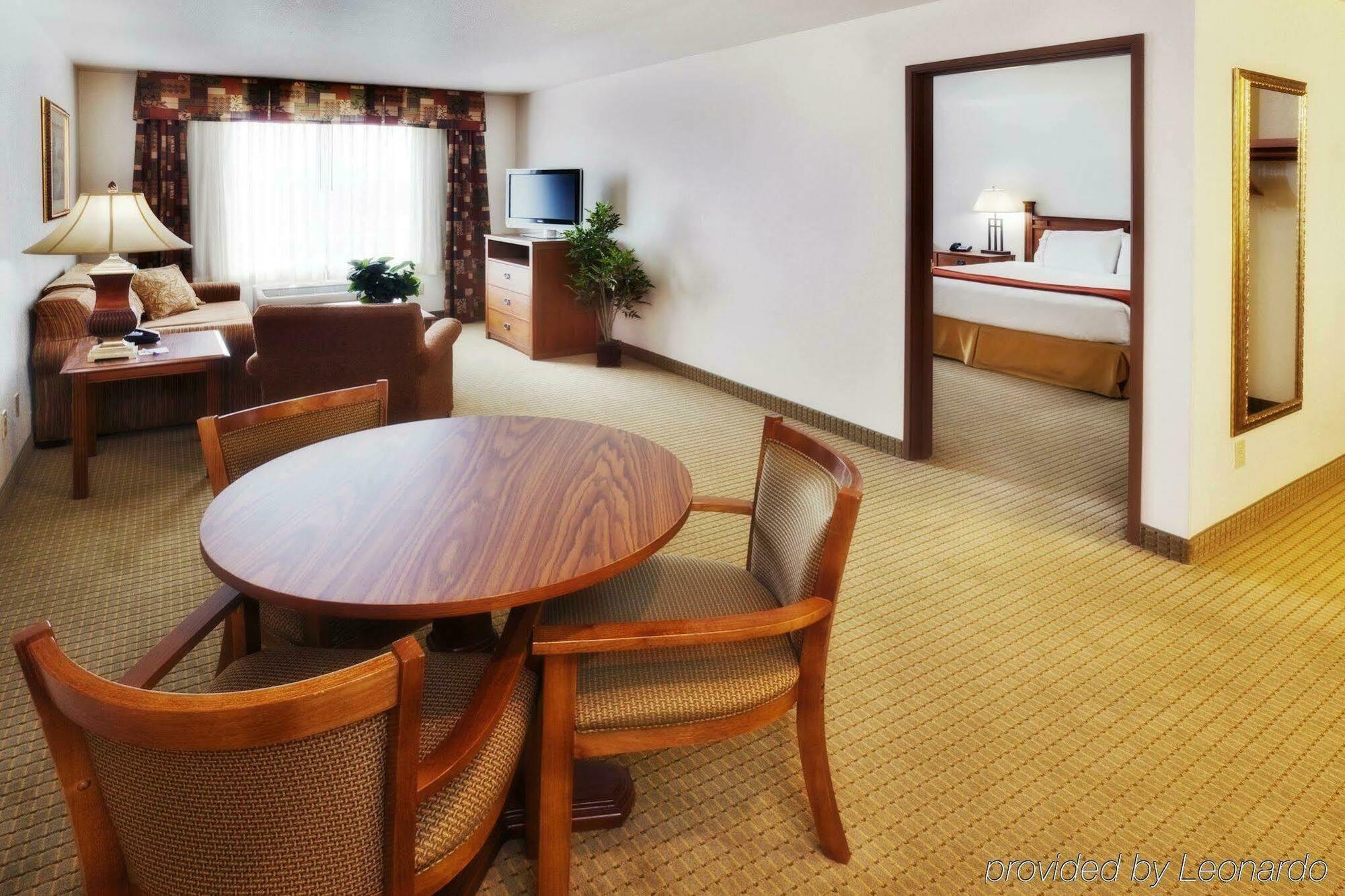 Holiday Inn Express & Suites Jacksonville By Ihg South Jacksonville Exterior foto